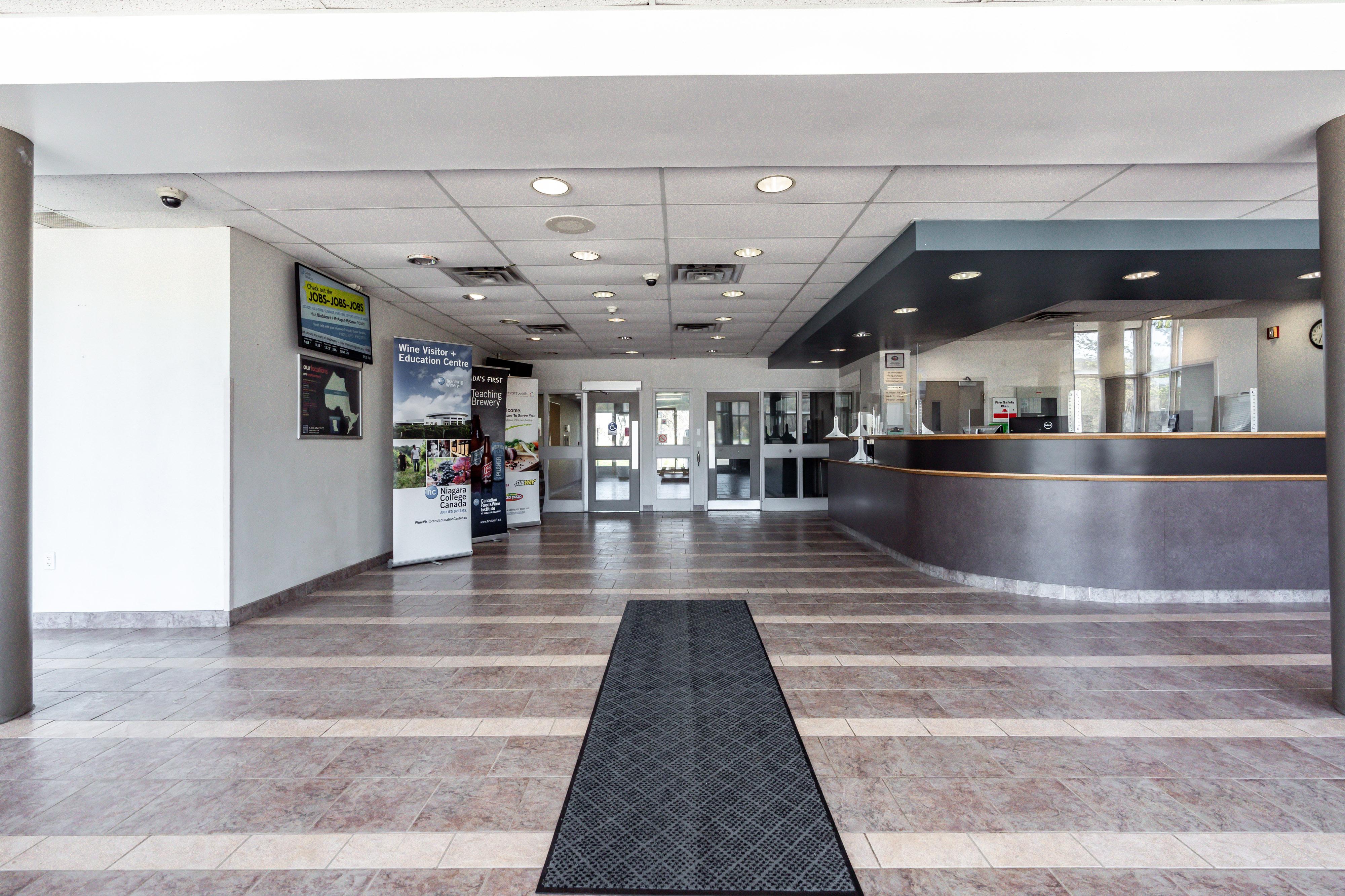 Residence & Conference Centre - Niagara-On-The-Lake Saint Catharines Exterior photo